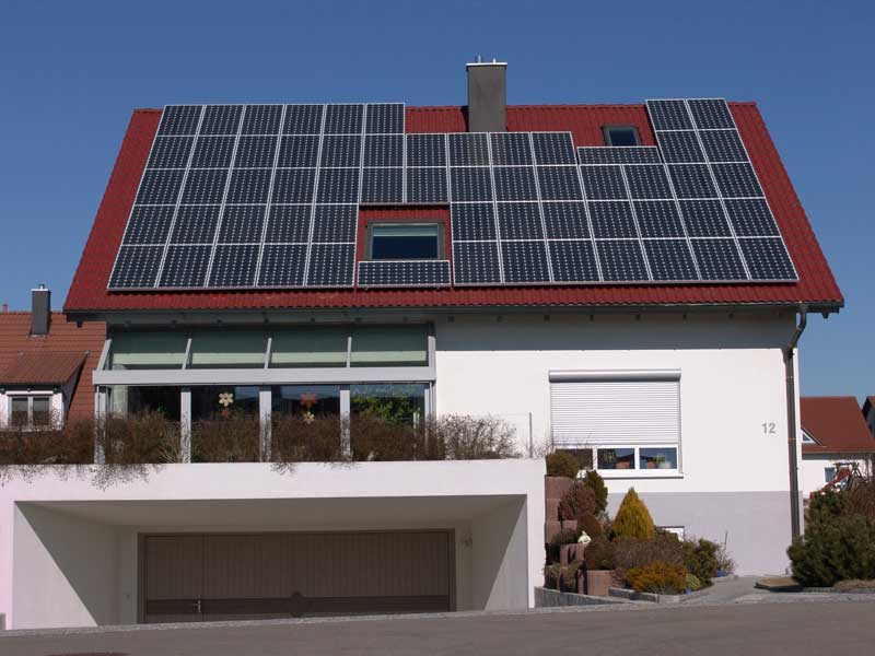 Satteldach Photovoltaik Heidenheim